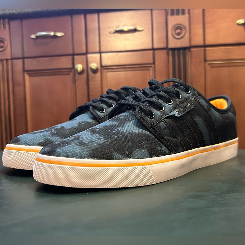 ADIDAS Men's Seeley core black/midnight/orange D68873 Sz 10 NEW/PERFECT w/ Box - Picture 9 of 16